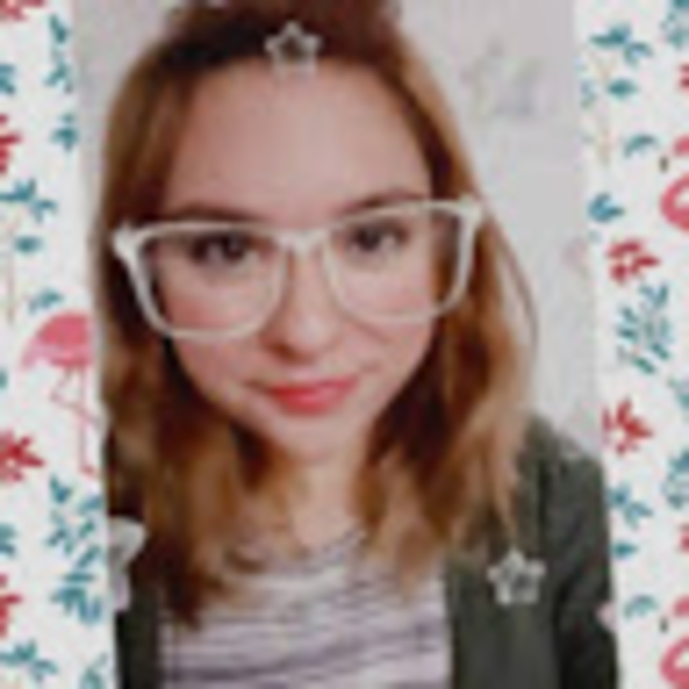 Meet your Posher, Cecilia